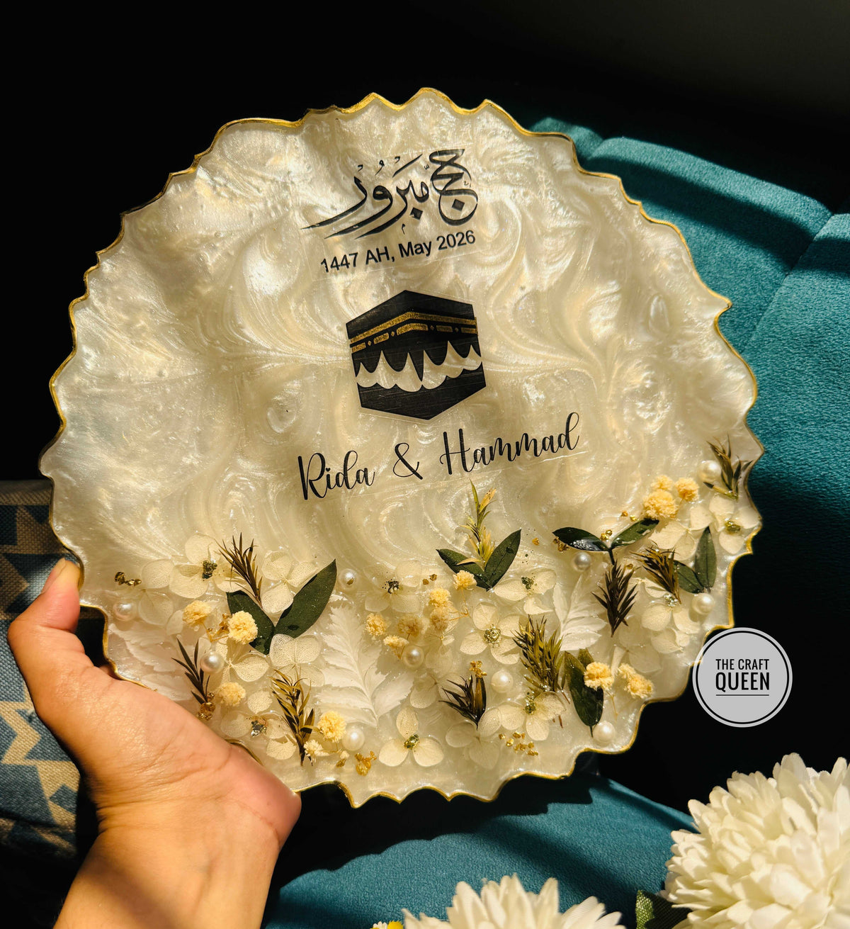Customized Hajj Mubarak Resin Frame – Premium Islamic Gift