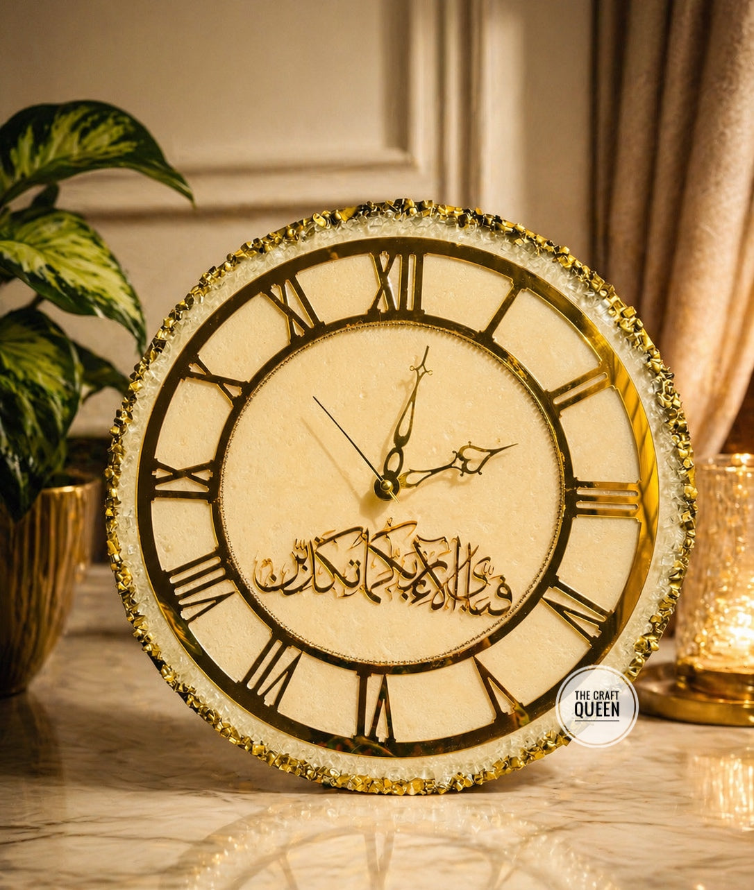Luxury Islamic Wall Clock with Arabic Calligraphy – Gold Roman Design Resin Clock