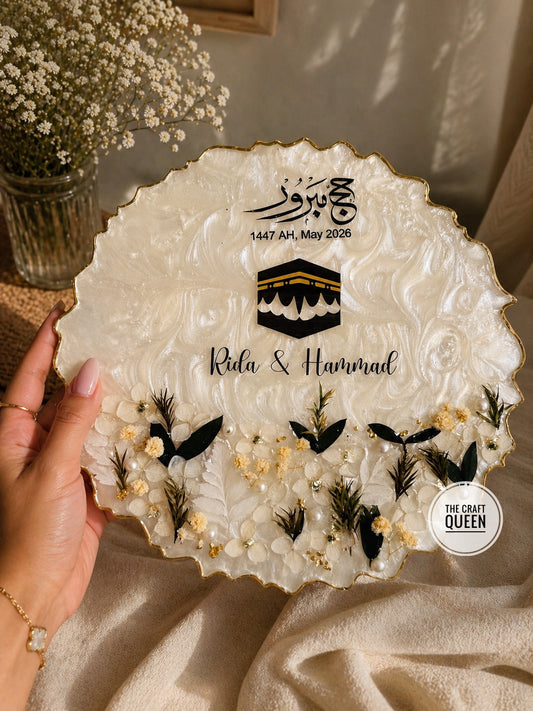 Customized Hajj & Umrah Mubarak Resin Frame – Premium Islamic Gift