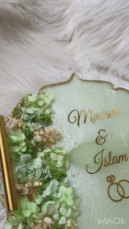Elegant Green Floral Wedding Invitation Scroll – Personalized Acrylic Invite with Gold Accents