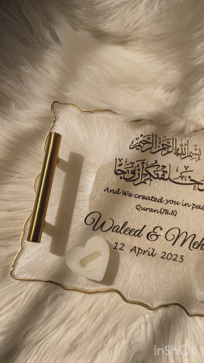 Luxury Arabic Wedding Invitation Scroll – Personalized Acrylic Invitation with Gold & Floral Design