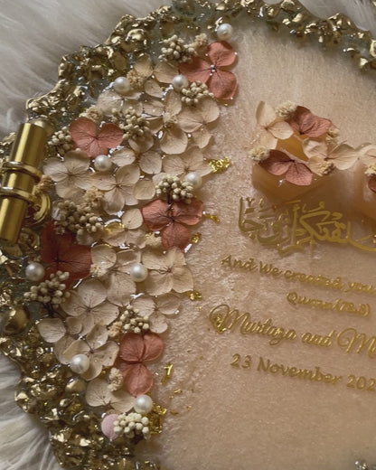 Personalized Islamic Resin Decor with Quran Verse & Preserved Flowers